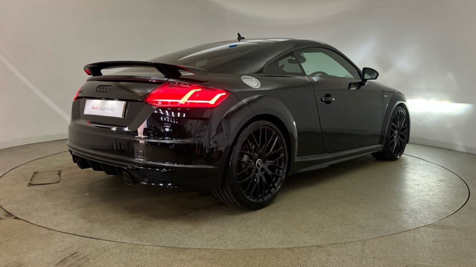 Audi TT 40 TFSI Black Edition 2dr S Tronic [Tech Pack] Petrol Coupe - Image 34