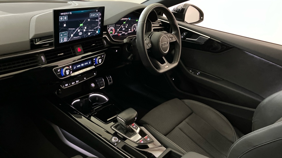 Audi A5 40 TFSI 204 Black Edition 2dr S Tronic Petrol Coupe - Image 2