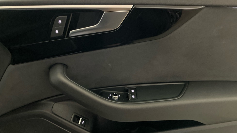 Audi A5 40 TFSI 204 Black Edition 2dr S Tronic Petrol Coupe - Image 19