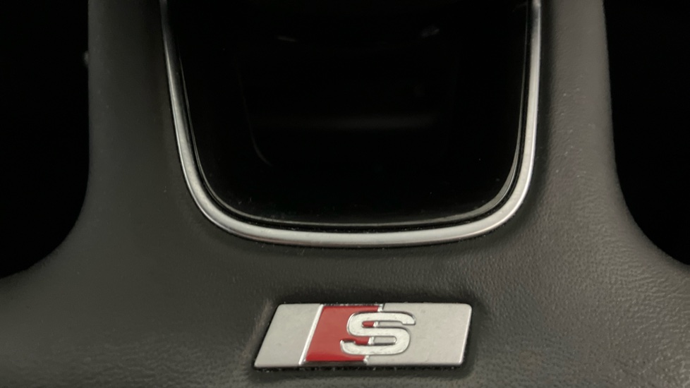 Audi A5 40 TFSI 204 Black Edition 2dr S Tronic Petrol Coupe - Image 22