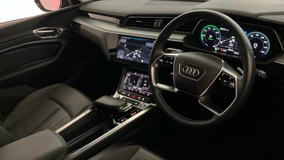 Audi Q8 250kW 50 Quattro 95kWh Sport 5dr Auto Electric Estate - Image 6