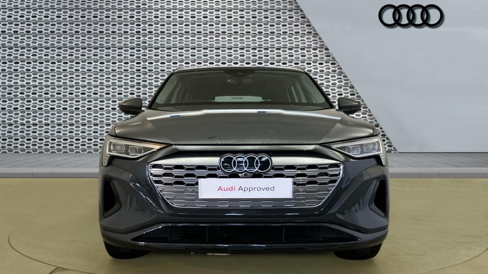 Audi Q8 250kW 50 Quattro 95kWh Sport 5dr Auto Electric Estate - Image 7