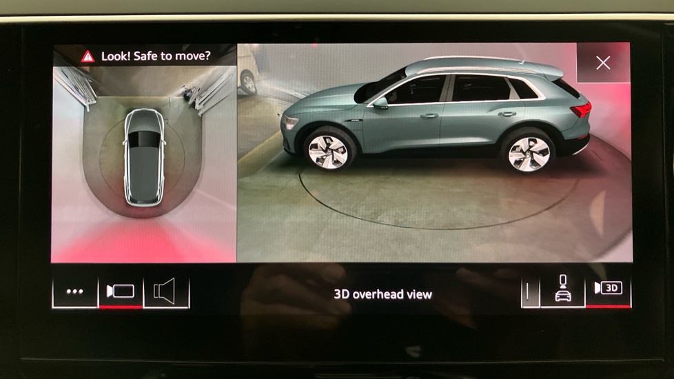 Audi e-tron 300kW 55 Quattro 95kWh Launch Edition 5dr Auto Electric Estate - Image 23