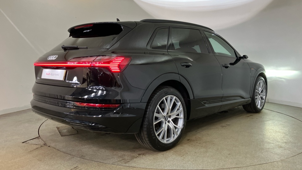 Audi e-tron 300kW 55 Quattro 95kWh Launch Edition 5dr Auto Electric Estate - Image 43