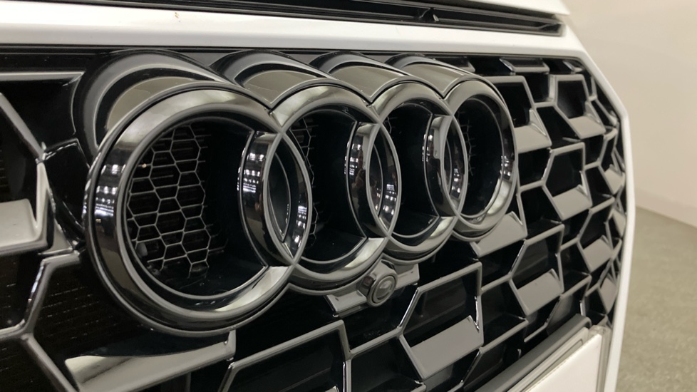 Audi RS Q3 TFSI Quattro Audi Sport Ed 5dr S Tronic[C+S] Petrol Estate - Image 34