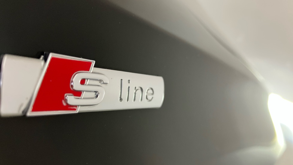 Audi A3 40 TFSI e S Line 5dr S Tronic Hatchback - Image 44