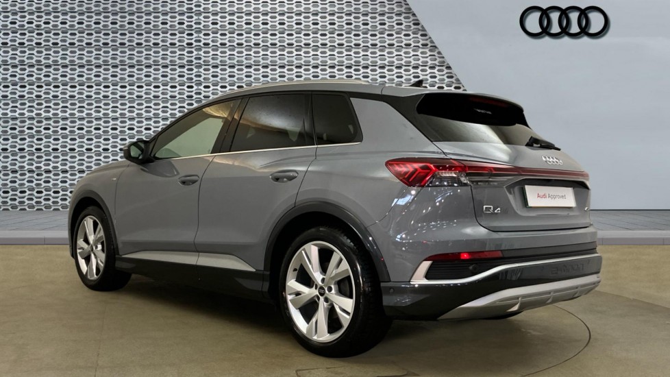 Audi Q4 e-tron 150kW 40 82kWh S Line 5dr Auto Electric Estate - Image 3