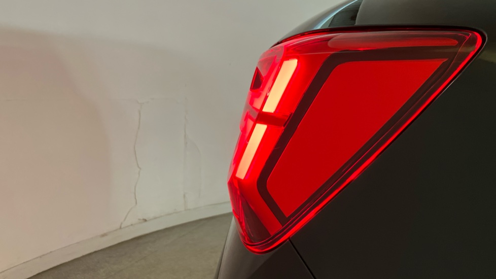 Audi Q2 35 TFSI S Line 5dr S Tronic Petrol Estate - Image 25