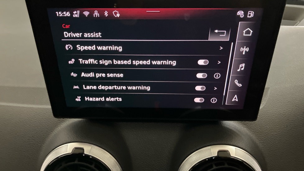 Audi Q2 35 TFSI S Line 5dr S Tronic Petrol Estate - Image 37