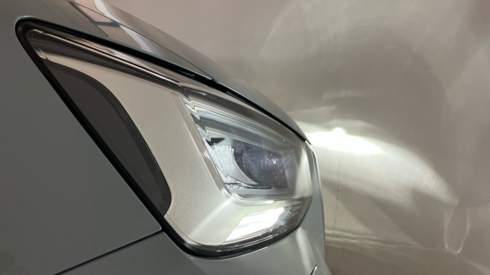 Audi Q2 30 TFSI 116 S Line 5dr [Tech] Petrol Estate - Image 44