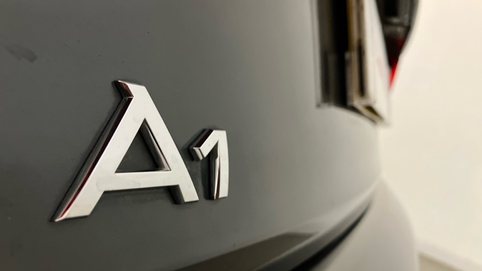 Audi A1 30 TFSI 110 Sport 5dr S Tronic Petrol Hatchback - Image 26