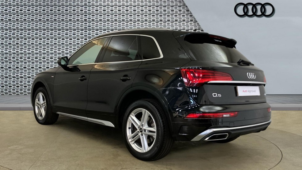 Audi Q5 40 TDI Quattro S Line 5dr S Tronic [C+S] Diesel Estate - Image 3