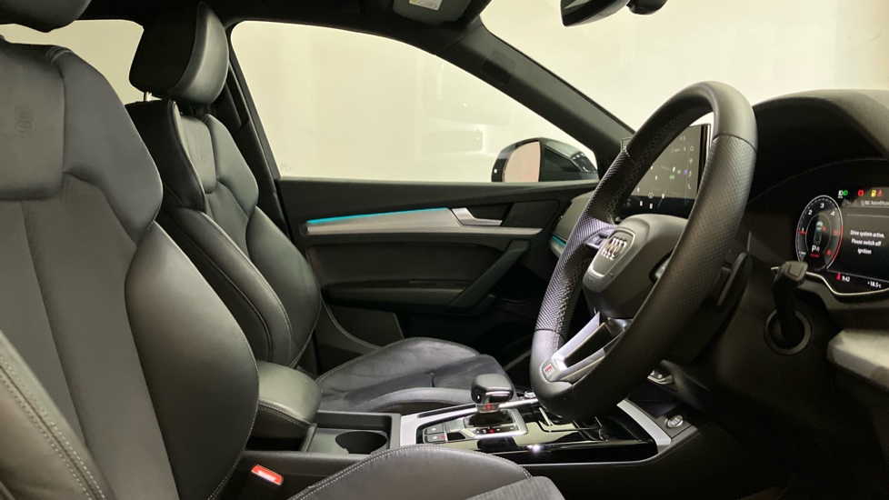 Audi Q5 40 TDI Quattro S Line 5dr S Tronic [C+S] Diesel Estate - Image 15