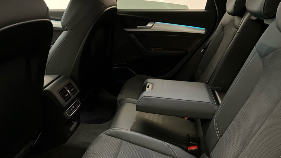 Audi Q5 40 TDI Quattro S Line 5dr S Tronic [C+S] Diesel Estate - Image 28