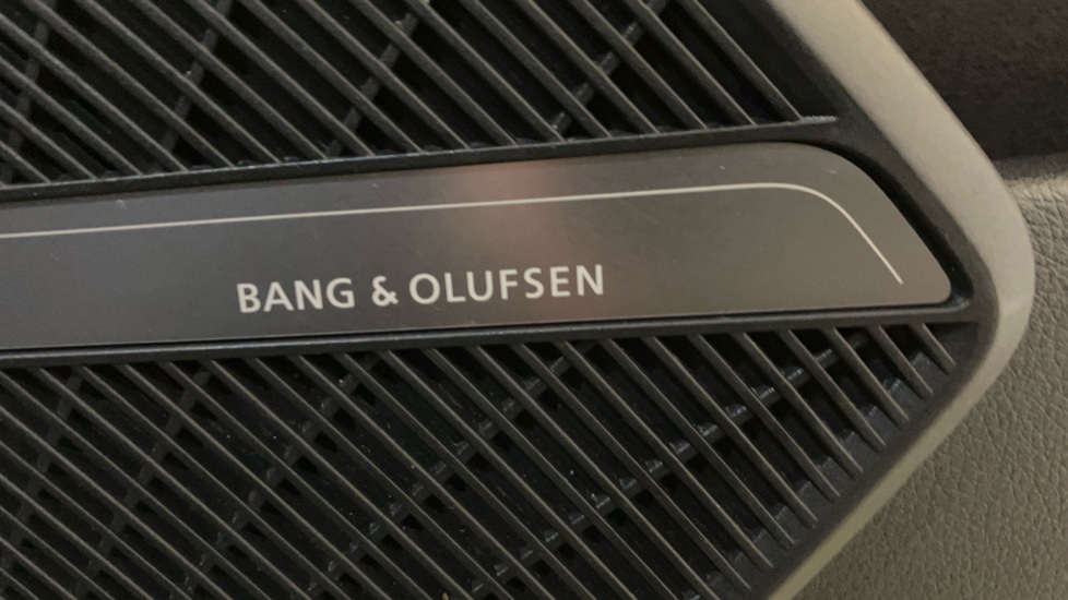 Audi Q5 40 TDI Quattro S Line 5dr S Tronic [C+S] Diesel Estate - Image 30