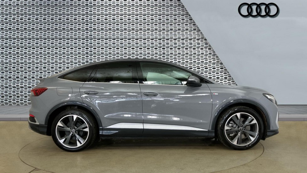 Audi Q4 e-tron 150kW 40 63kWh S Line 5dr Auto [Leather] Electric Estate - Image 4