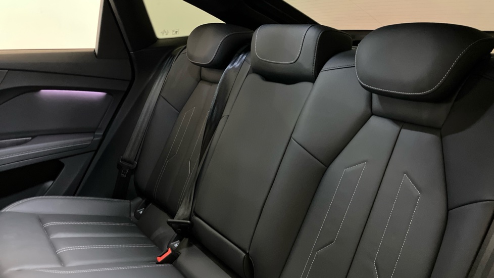 Audi Q4 e-tron 150kW 40 63kWh S Line 5dr Auto [Leather] Electric Estate - Image 16