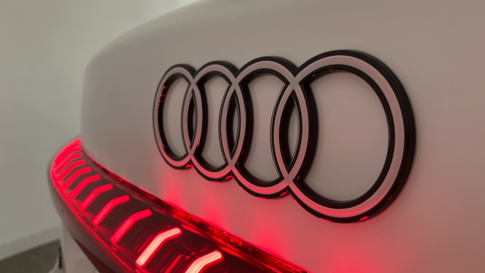 Audi A5 2.0 TFSI 299 e Quattro Sport 4dr S Tronic Saloon - Image 26