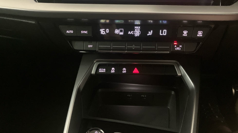 Audi A3 35 TFSI S Line 5dr S Tronic Petrol Hatchback - Image 13