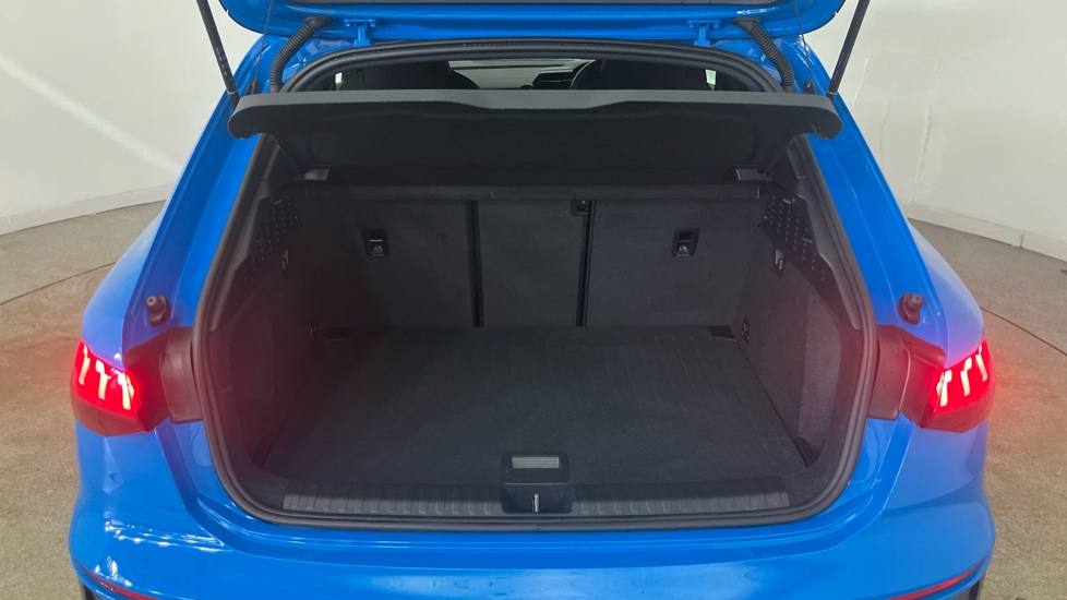 Audi A3 35 TFSI S Line 5dr S Tronic Petrol Hatchback - Image 20
