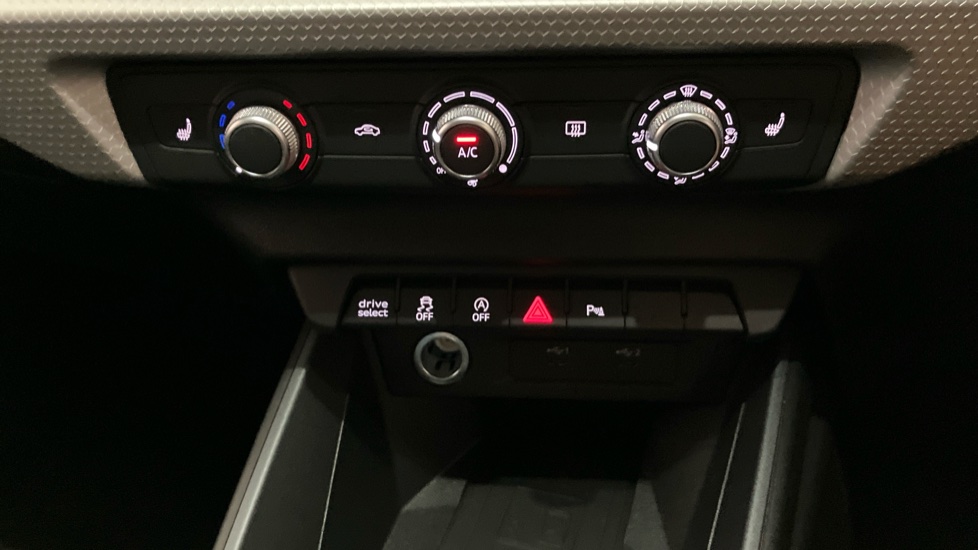 Audi A1 35 TFSI S Line 5dr S Tronic Petrol Hatchback - Image 13