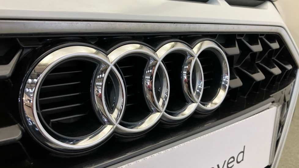 Audi A1 35 TFSI S Line 5dr S Tronic Petrol Hatchback - Image 32
