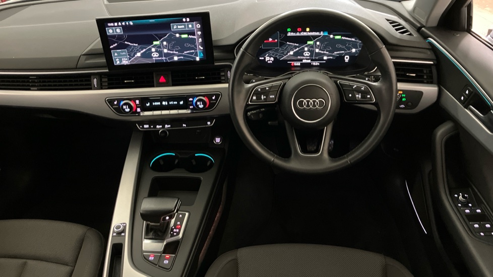 Audi A4 30 TDI Technik 5dr S Tronic Diesel Estate - Image 29