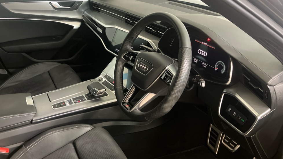 Audi A6 40 TDI Quattro S Line 5dr S Tronic [Tech Pack Pro] Diesel Estate - Image 6