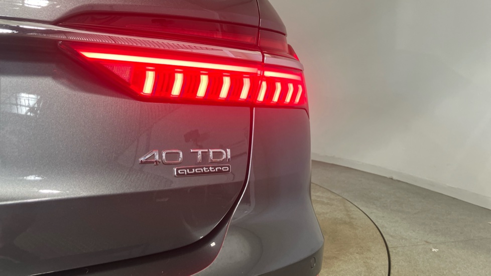 Audi A6 40 TDI Quattro S Line 5dr S Tronic [Tech Pack Pro] Diesel Estate - Image 21