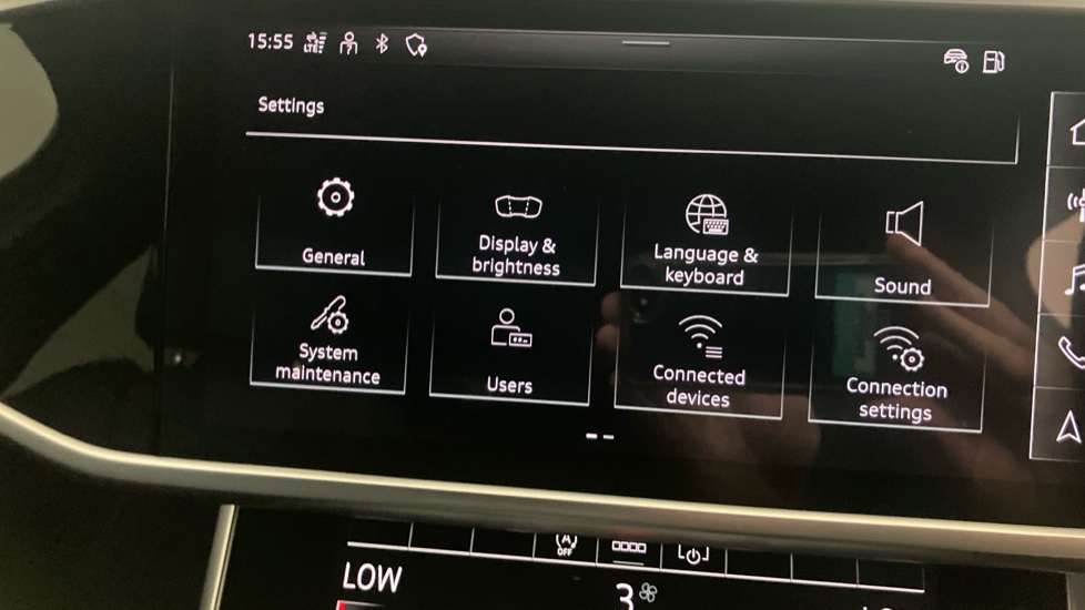 Audi A6 40 TDI Quattro S Line 5dr S Tronic [Tech Pack Pro] Diesel Estate - Image 31