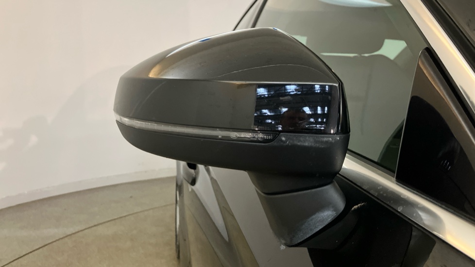 Audi A3 35 TFSI Sport 4dr Petrol Saloon - Image 32