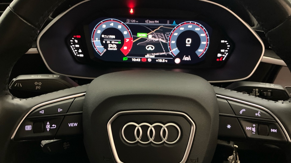 Audi Q3 40 TFSI Quattro Sport 5dr S Tronic Petrol Estate - Image 10