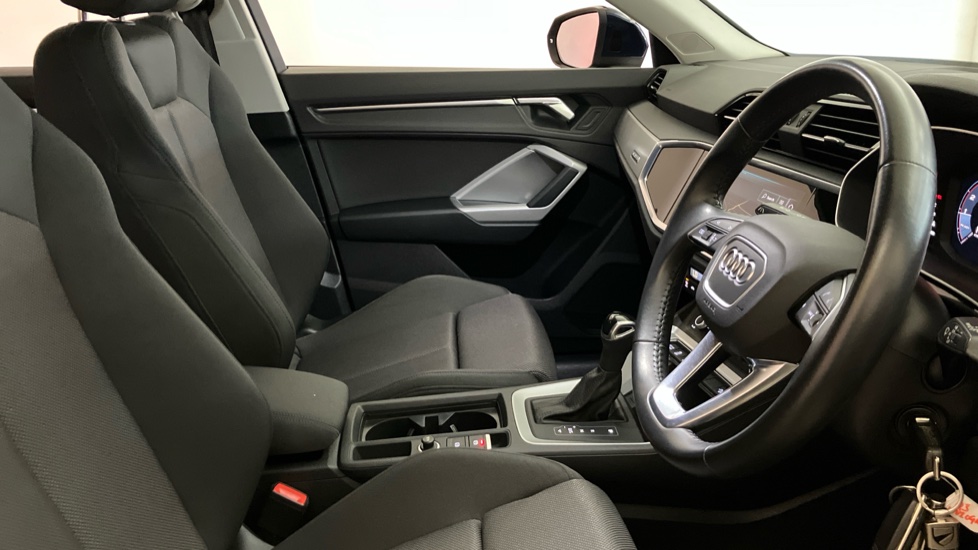 Audi Q3 40 TFSI Quattro Sport 5dr S Tronic Petrol Estate - Image 26