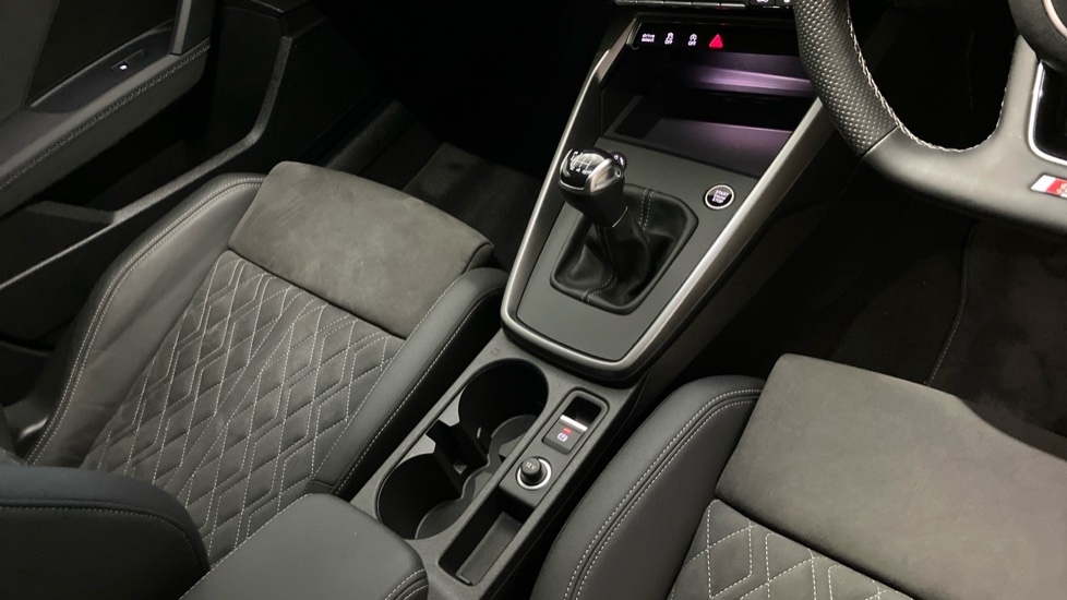 Audi A3 35 TFSI Edition 1 5dr Petrol Hatchback - Image 14