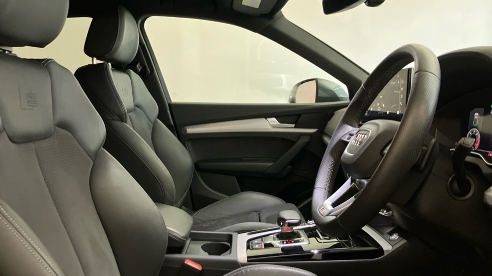 Audi Q5 40 TDI Quattro S Line 5dr S Tronic Diesel Estate - Image 15
