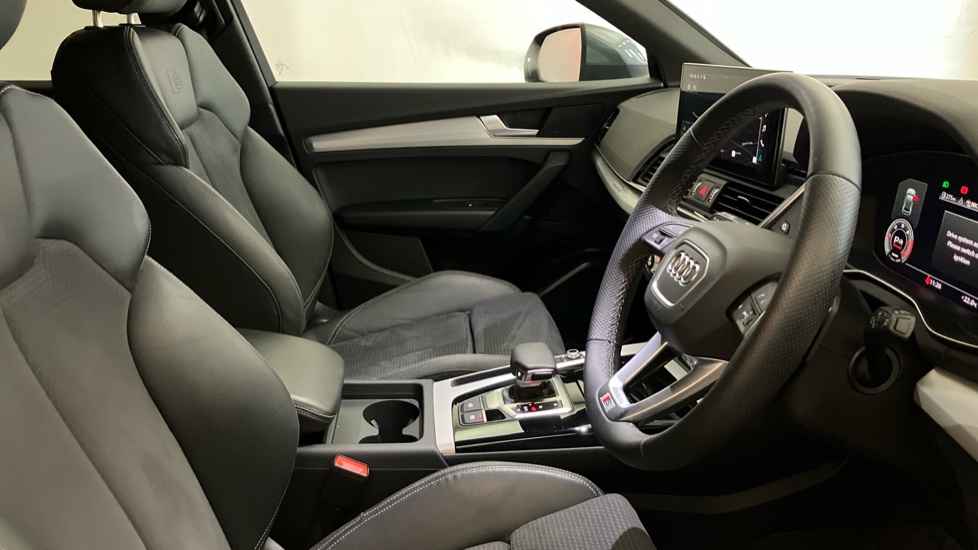 Audi Q5 40 TDI Quattro S Line 5dr S Tronic Diesel Estate - Image 29