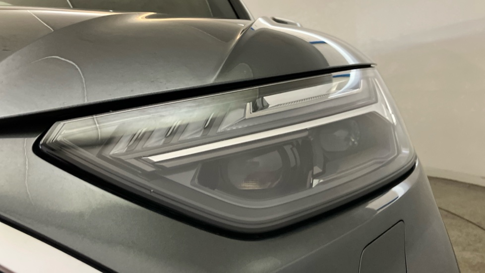 Audi Q5 40 TDI Quattro S Line 5dr S Tronic Diesel Estate - Image 35