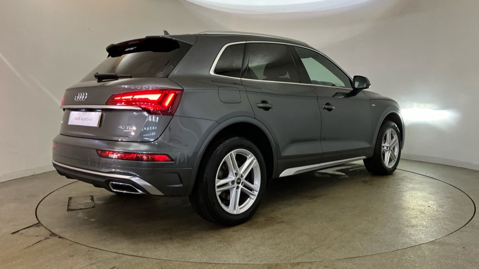 Audi Q5 40 TDI Quattro S Line 5dr S Tronic Diesel Estate - Image 37