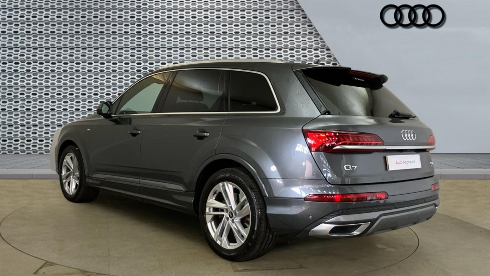 Audi Q7 50 TDI Quattro S Line 5dr Tiptronic Diesel Estate - Image 3