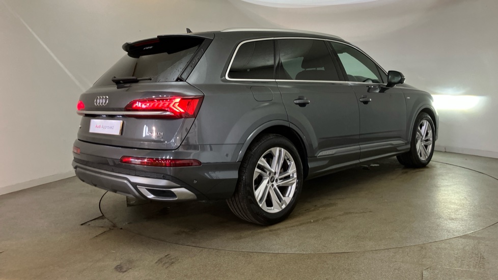 Audi Q7 50 TDI Quattro S Line 5dr Tiptronic Diesel Estate - Image 40