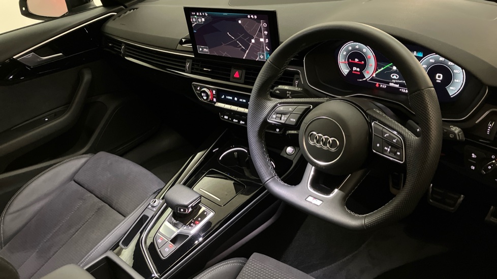 Audi A4 35 TFSI Black Edition 5dr S Tronic Petrol Estate - Image 6