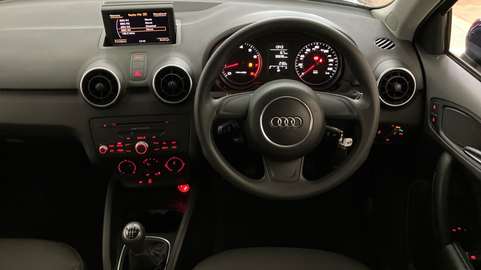 Audi A1 1.2 TFSI SE 5dr Petrol Hatchback - Image 9