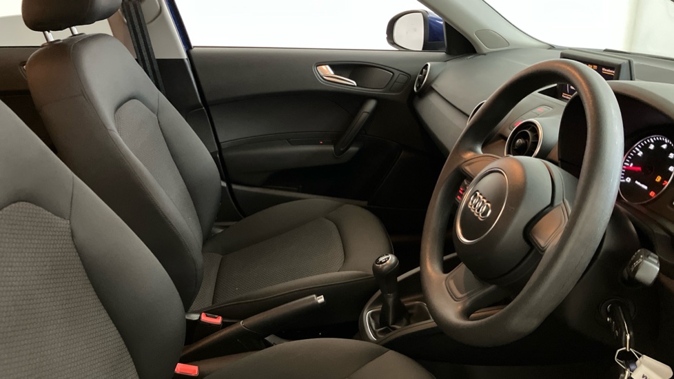 Audi A1 1.2 TFSI SE 5dr Petrol Hatchback - Image 23