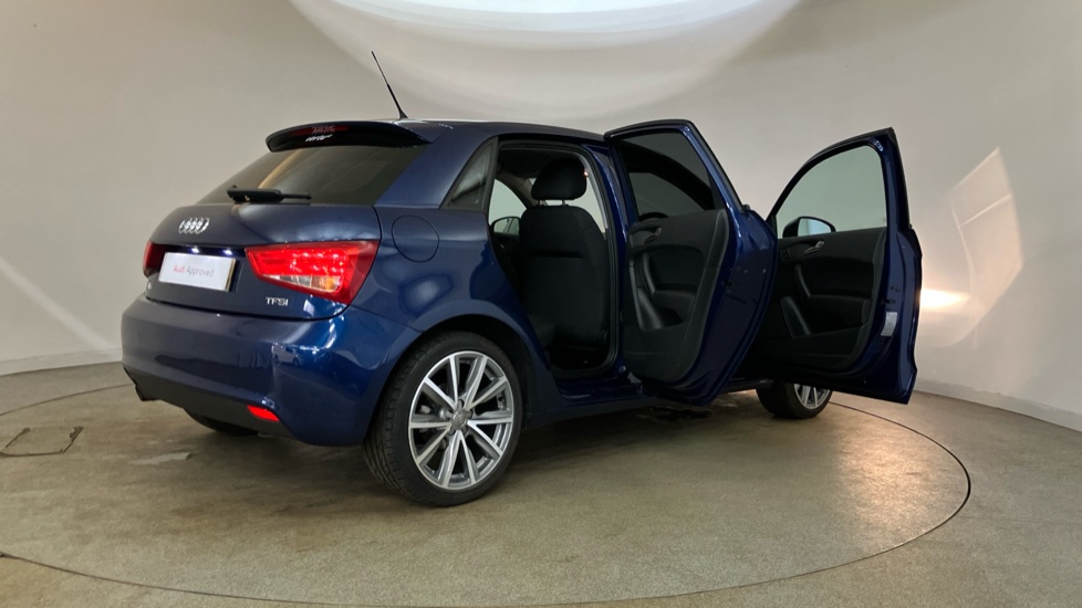 Audi A1 1.2 TFSI SE 5dr Petrol Hatchback - Image 42