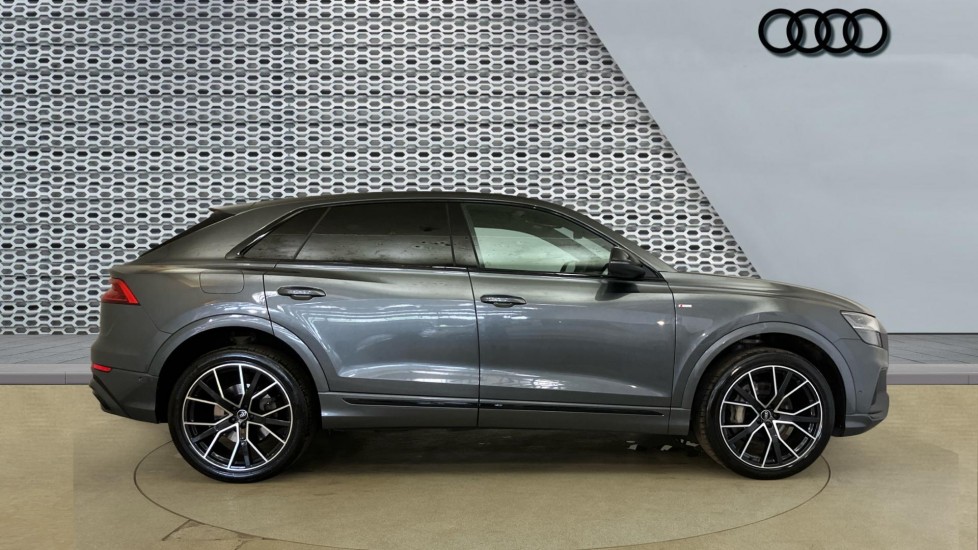 Audi Q8 55 TFSI Quattro Vorsprung 5dr Tiptronic Petrol Estate - Image 4