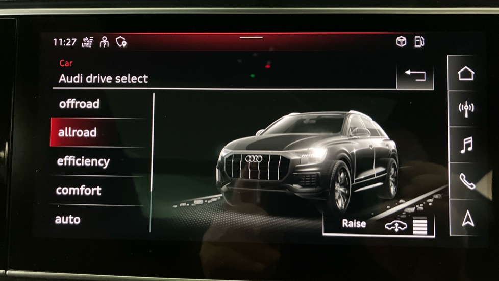 Audi Q8 55 TFSI Quattro Vorsprung 5dr Tiptronic Petrol Estate - Image 45