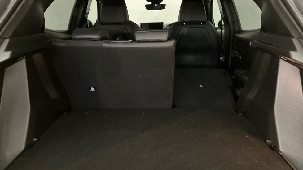 Peugeot 2008 1.2 PureTech 130 GT 5dr EAT8 Petrol Estate - Image 35