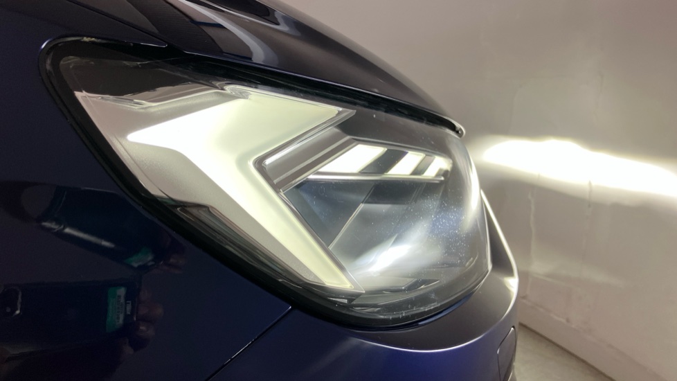 Audi A1 35 TFSI S Line 5dr S Tronic Petrol Hatchback - Image 37