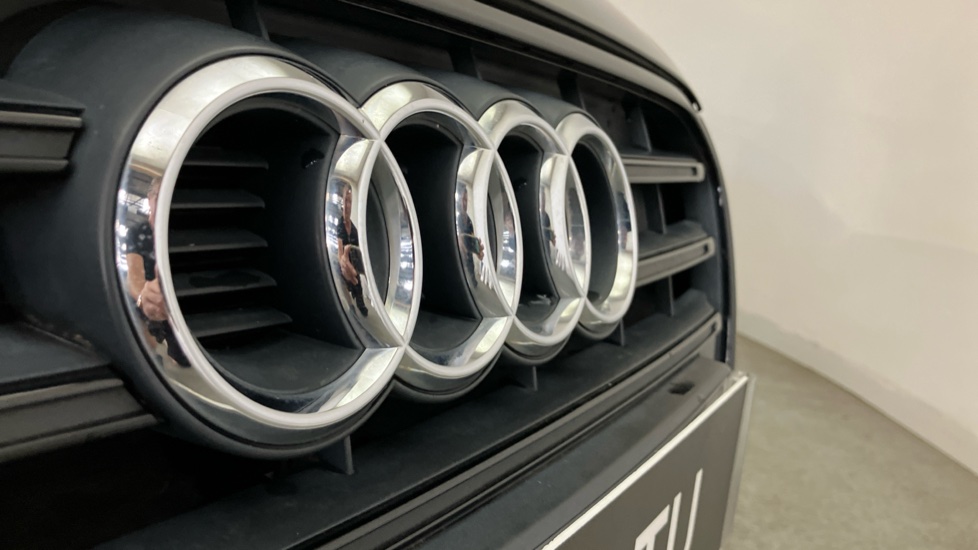 Audi A3 S3 TFSI Quattro 3dr S Tronic [Nav] Petrol Hatchback - Image 31