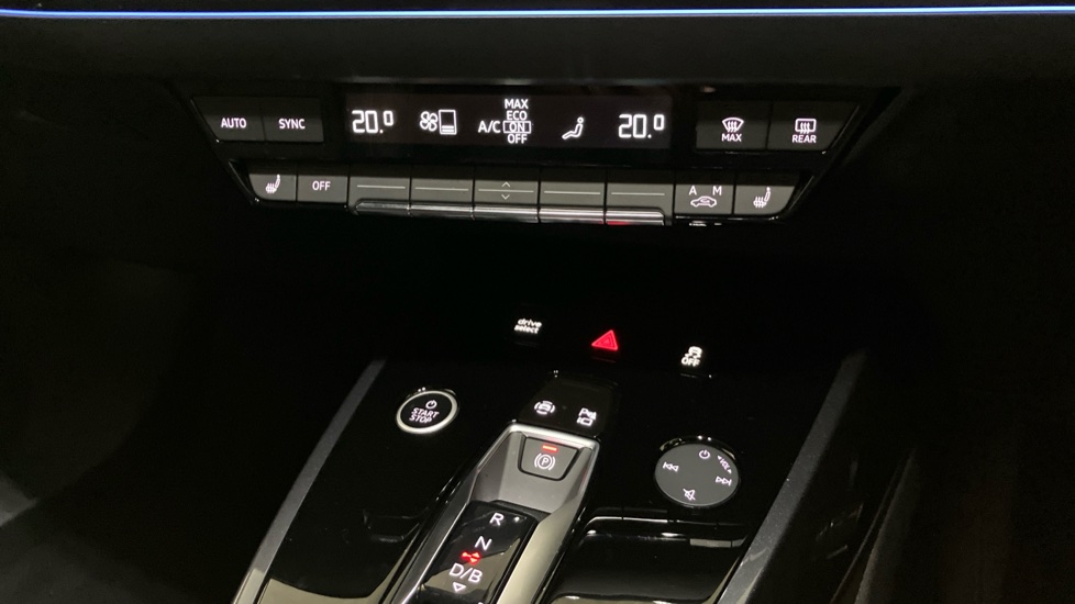Audi Q4 e-tron 210kW 45 82kWh Black Edition 5dr Auto Electric Estate - Image 13